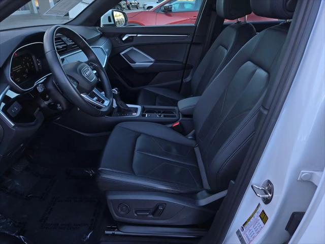 2025 Audi Q3 Premium 45 TFSI S line quattro Tiptronic