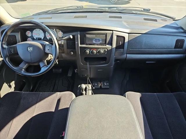 2005 Dodge Ram 3500 SLT/Laramie