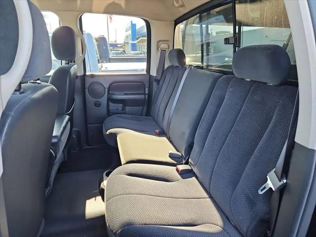 2005 Dodge Ram 3500 SLT/Laramie