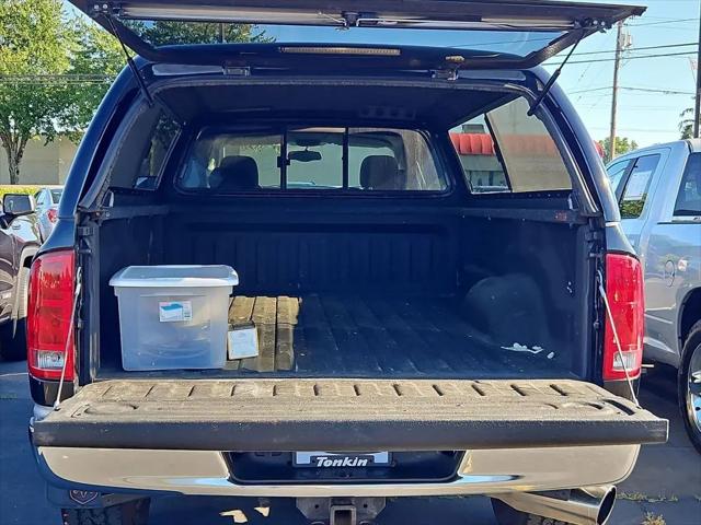 2005 Dodge Ram 3500 SLT/Laramie