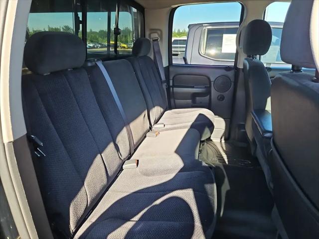 2005 Dodge Ram 3500 SLT/Laramie