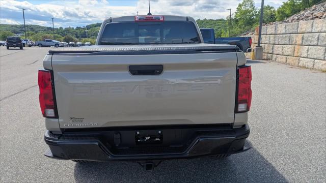 2023 Chevrolet Colorado 4WD Crew Cab Short Box Trail Boss