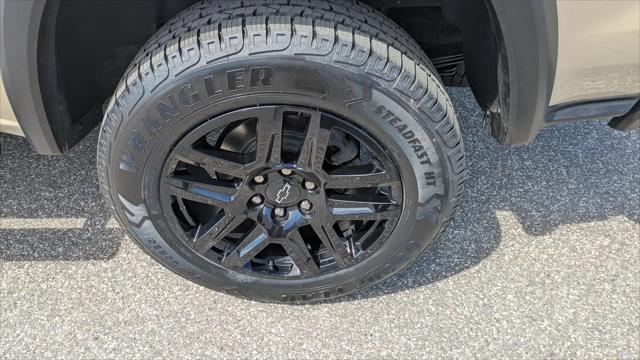 2023 Chevrolet Colorado 4WD Crew Cab Short Box Trail Boss