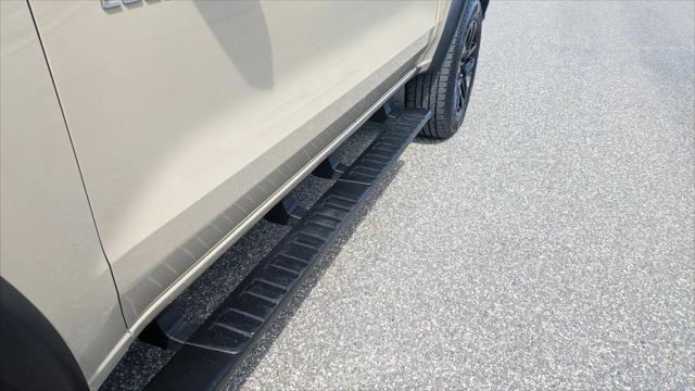 2023 Chevrolet Colorado 4WD Crew Cab Short Box Trail Boss