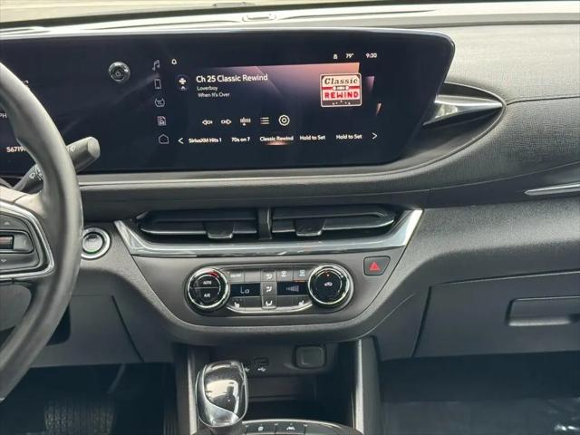 2024 Buick NV Preferred FWD
