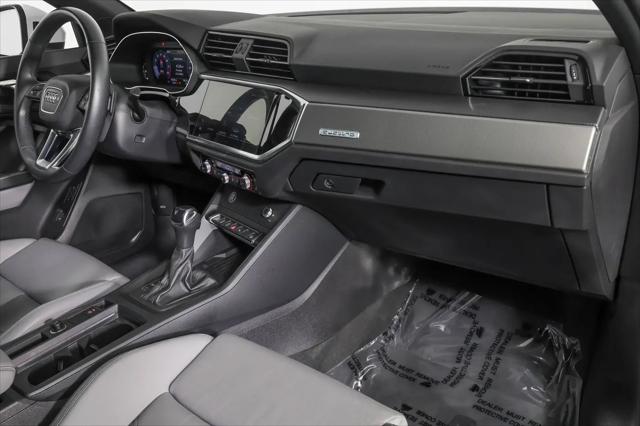 2023 Audi Q3 Premium Plus 45 TFSI S line quattro Tiptronic