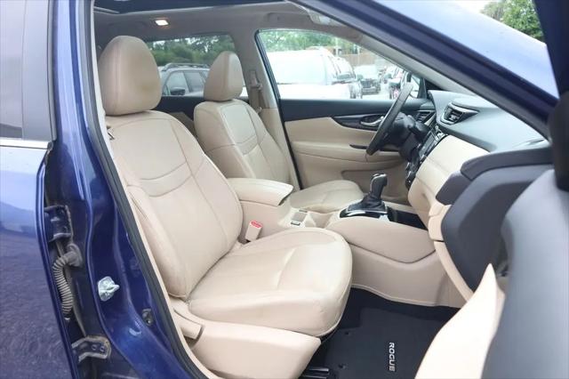 2017 Nissan Rogue SL