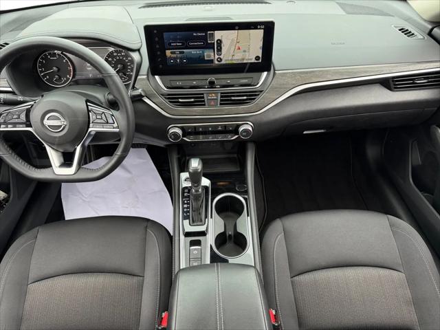 2023 Nissan Altima SV Intelligent AWD