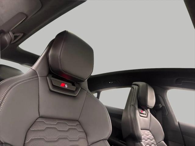2026 Audi e-tron GT Prestige quattro