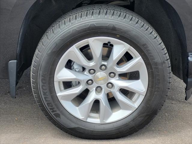 2021 Chevrolet Silverado 1500 4WD Crew Cab Standard Bed Custom