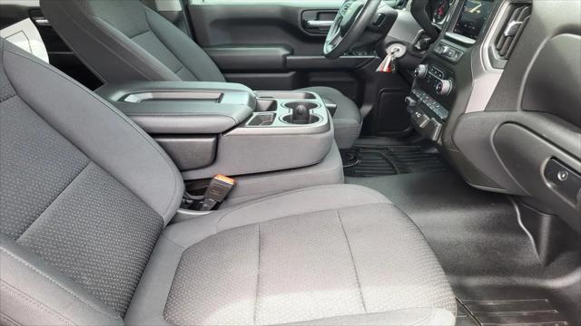 2021 Chevrolet Silverado 1500 4WD Crew Cab Standard Bed Custom
