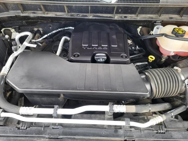 2021 Chevrolet Silverado 1500 4WD Crew Cab Standard Bed Custom