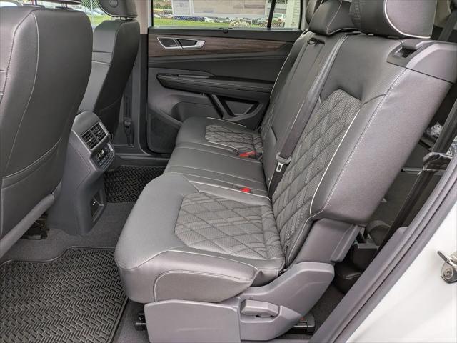 2026 Volkswagen Atlas SEL Premium R-Line