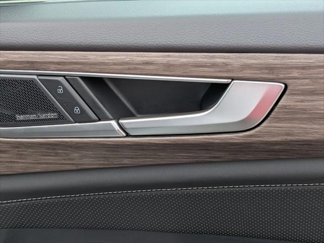 2026 Volkswagen Atlas SEL Premium R-Line