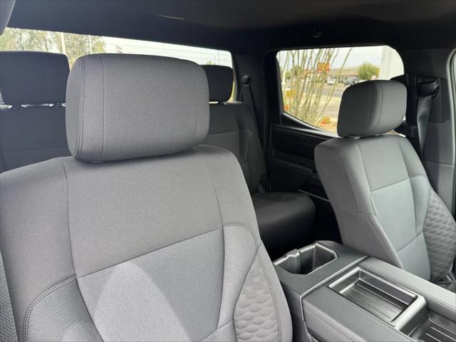 2026 Toyota Tundra SR5 CrewMax 5.5' Bed