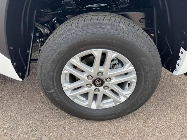 2026 Toyota Tundra SR5 CrewMax 5.5' Bed