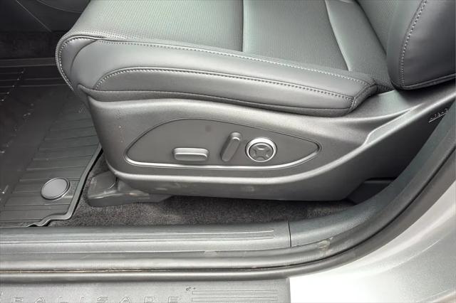 2026 Hyundai Palisade Hybrid Blue SEL Premium 8P