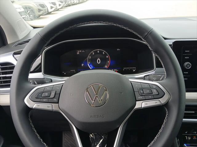 2026 Volkswagen Taos SE