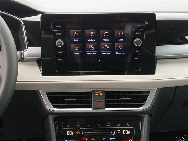 2026 Volkswagen Taos SE