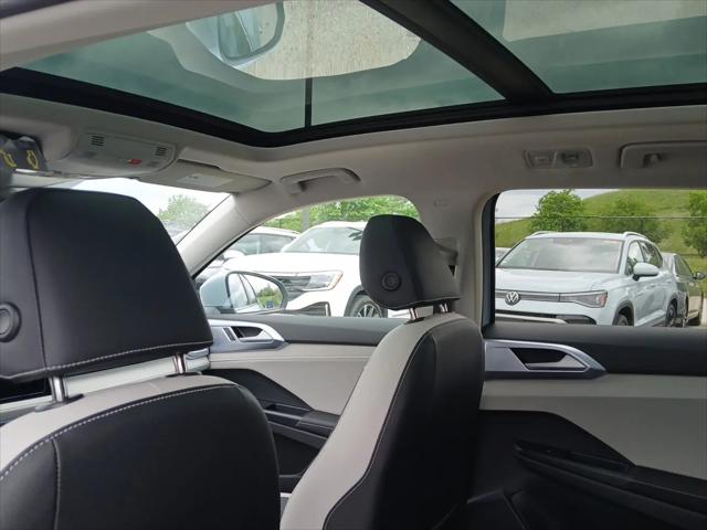 2026 Volkswagen Taos SE