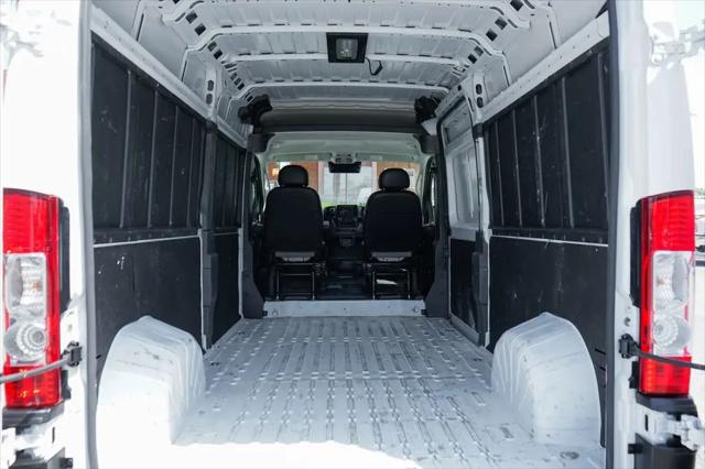 2025 Ram ProMaster 2500 Cargo Van Tradesman High Roof 159" WB w/Pass Seat