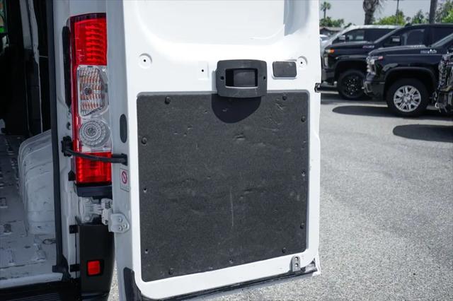 2025 Ram ProMaster 2500 Cargo Van Tradesman High Roof 159" WB w/Pass Seat