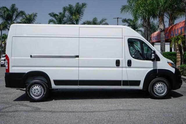 2025 Ram ProMaster 2500 Cargo Van Tradesman High Roof 159" WB w/Pass Seat