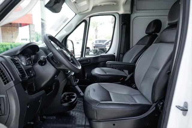 2025 Ram ProMaster 2500 Cargo Van Tradesman High Roof 159" WB w/Pass Seat