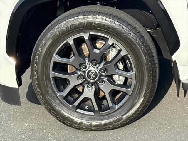 2024 Toyota Sequoia Platinum