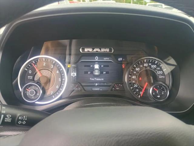 2025 Ram 1500 Big Horn Crew Cab 4x4 5'7" Box