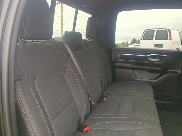 2025 Ram 1500 Big Horn Crew Cab 4x4 5'7" Box
