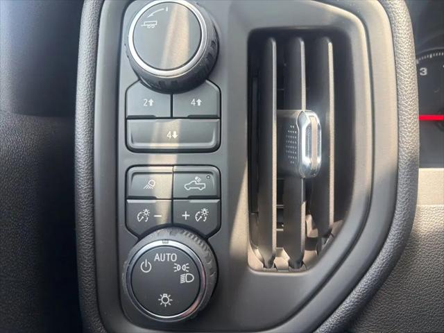 2026 Chevrolet Silverado 2500HD Crew Cab, Standard Bed, WT, 4WD