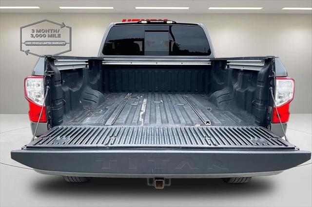2016 Nissan Titan XD SV Gas