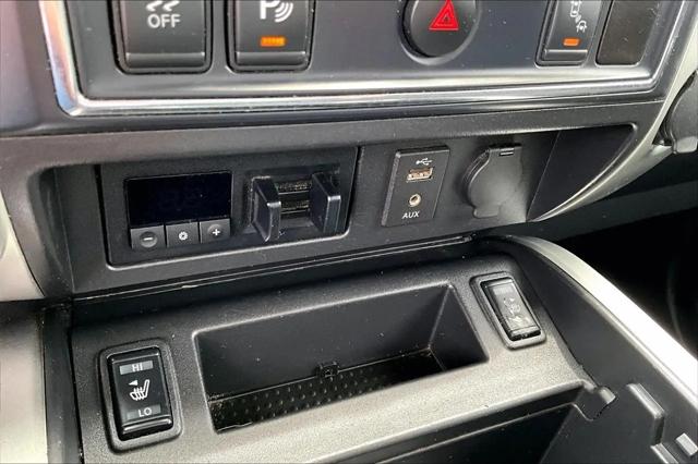 2016 Nissan Titan XD SV Gas