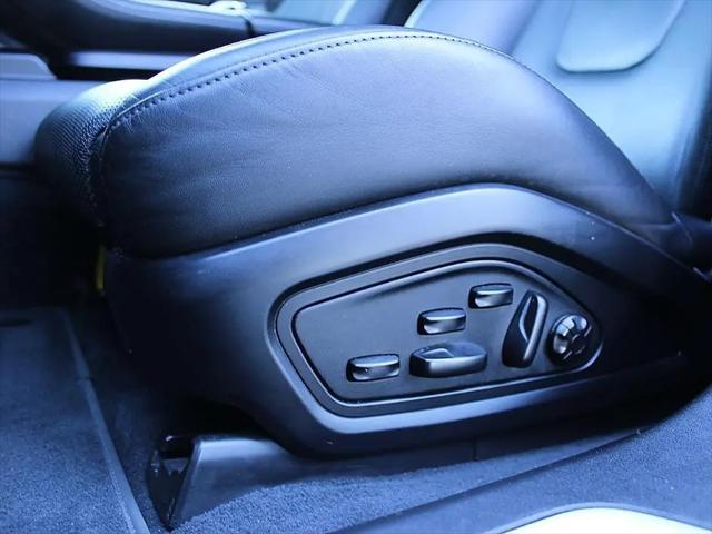 2020 Porsche Taycan Turbo