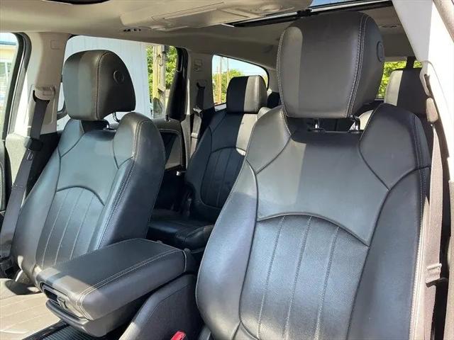 2016 Chevrolet Traverse LTZ