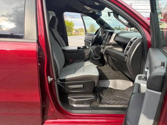 2022 Ram 1500 Big Horn Crew Cab 4x4 5'7" Box