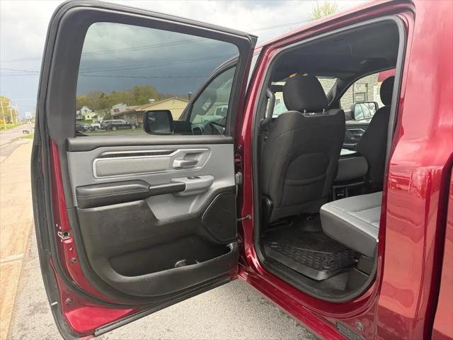 2022 Ram 1500 Big Horn Crew Cab 4x4 5'7" Box