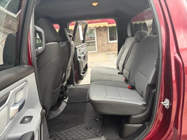 2022 Ram 1500 Big Horn Crew Cab 4x4 5'7" Box