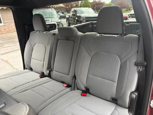 2022 Ram 1500 Big Horn Crew Cab 4x4 5'7" Box