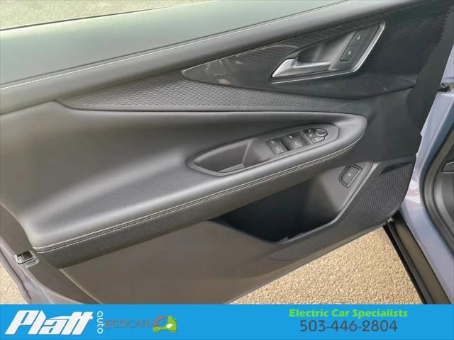 2024 Chevrolet V Blazer eAWD 2LT
