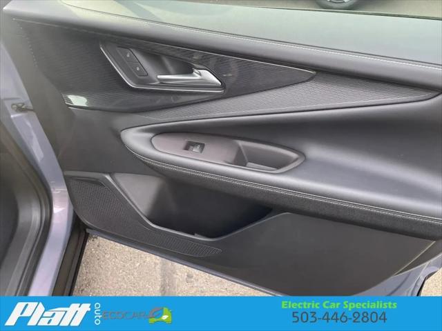 2024 Chevrolet V Blazer eAWD 2LT