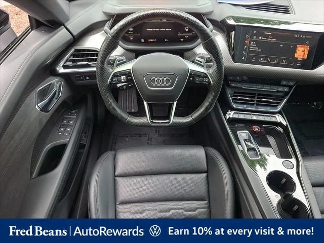 2023 Audi e-tron GT Premium Plus quattro