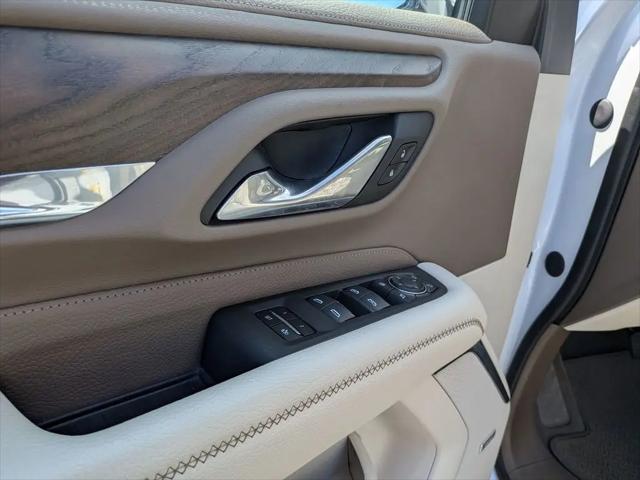 2023 GMC Yukon 4WD Denali