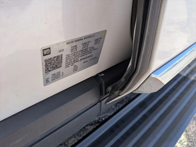 2023 GMC Yukon 4WD Denali