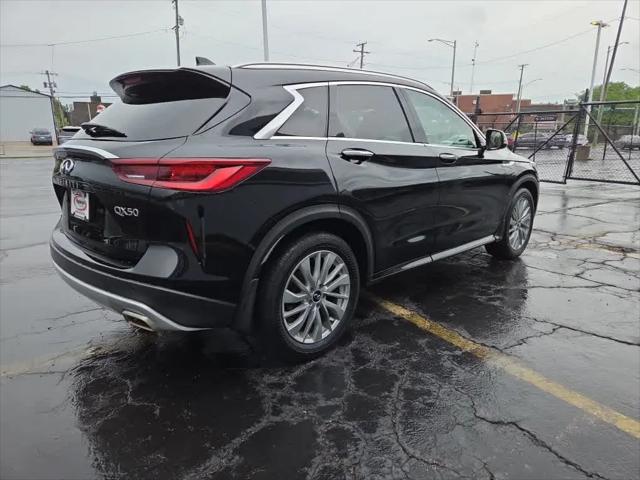 2023 INFINITI QX50 LUXE AWD