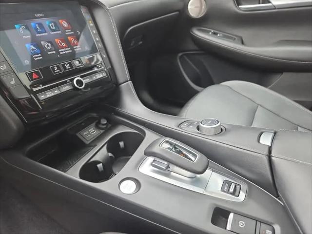 2023 INFINITI QX50 LUXE AWD