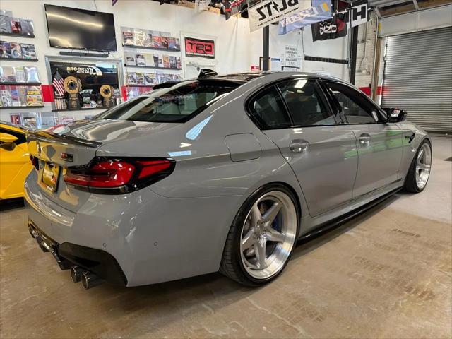 2022 BMW M5 Standard