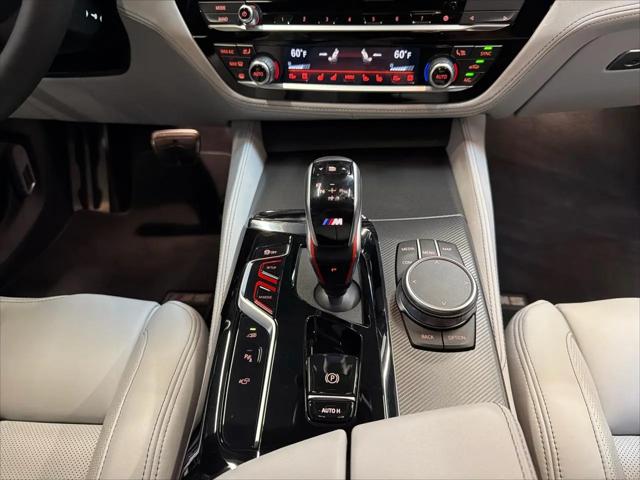 2022 BMW M5 Standard