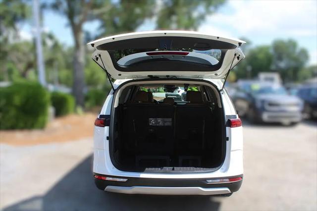 2022 Kia Carnival MPV LX Seat Package